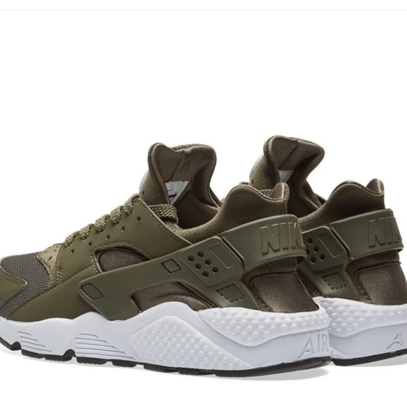 NIKE AIR HUARACHE main image 5
